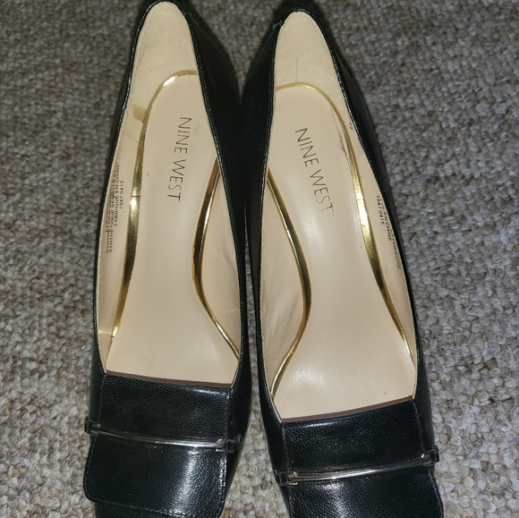 Nine west black shoes - Picture 3 of 5